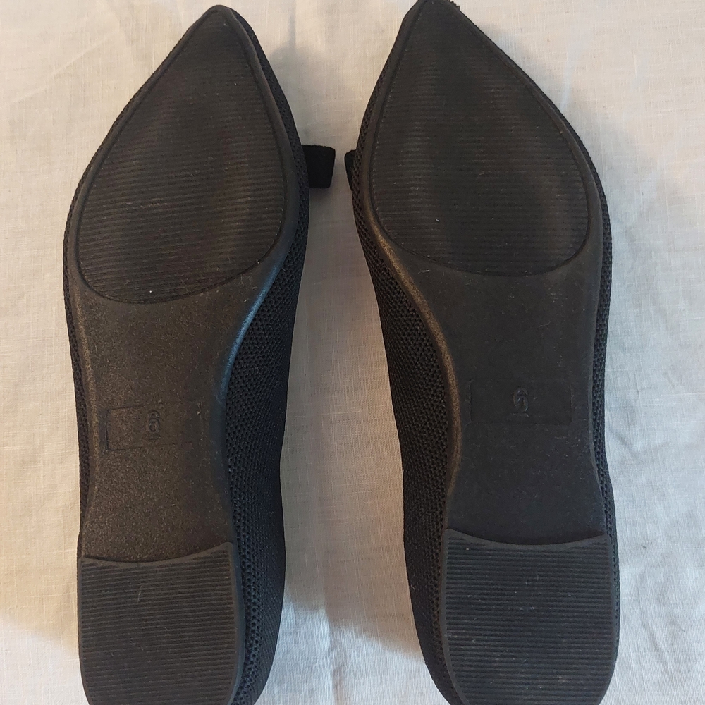 Tahari Women's Black Ballet Flats - Picture 4 of 4